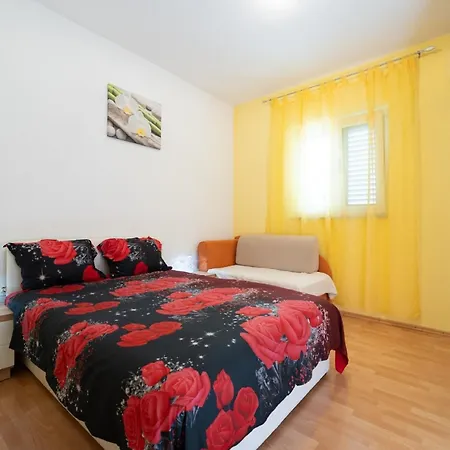 One Bedroom With Terrace 公寓 *