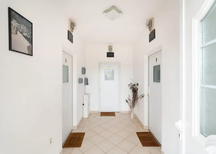 公寓 One Bedroom With Terrace 格基卡琳